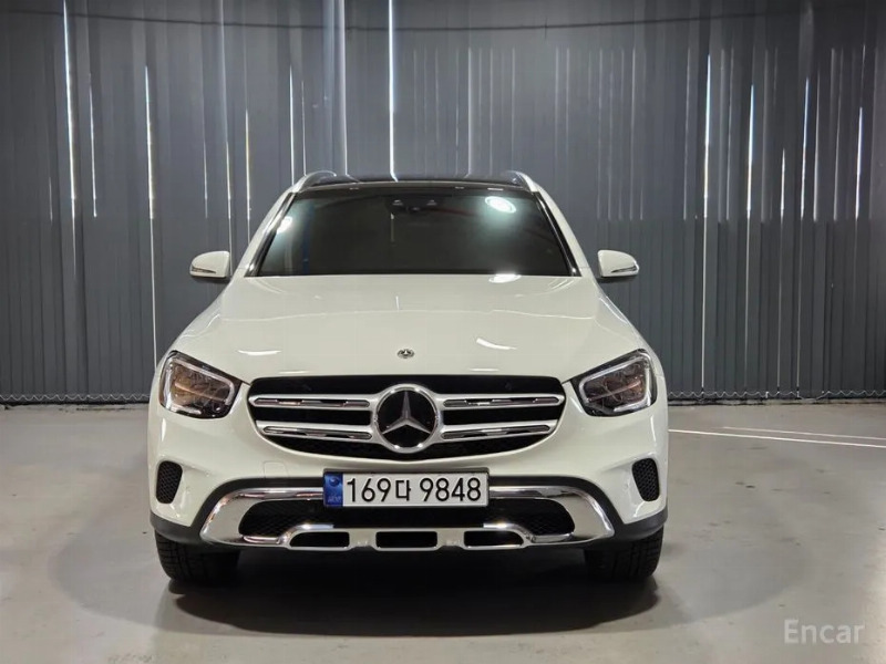 car Mercedes Benz GLC id67257 photo #2