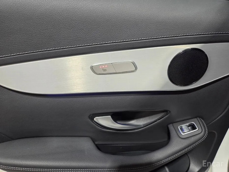 car Mercedes Benz GLC id67257 photo #9
