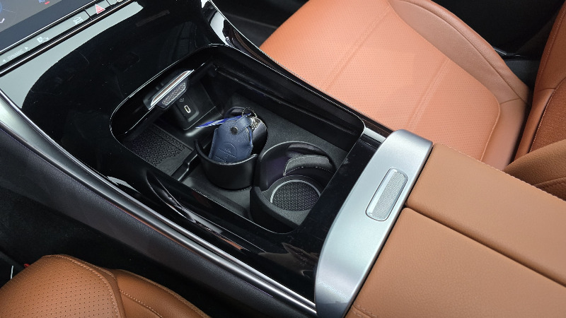 car Mercedes Benz GLC id67280 photo #9