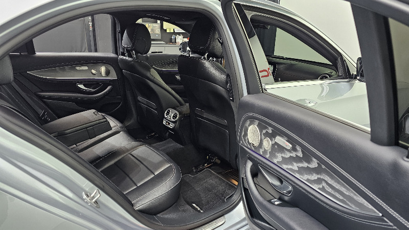 car Mercedes Benz E Class id67285 photo #11