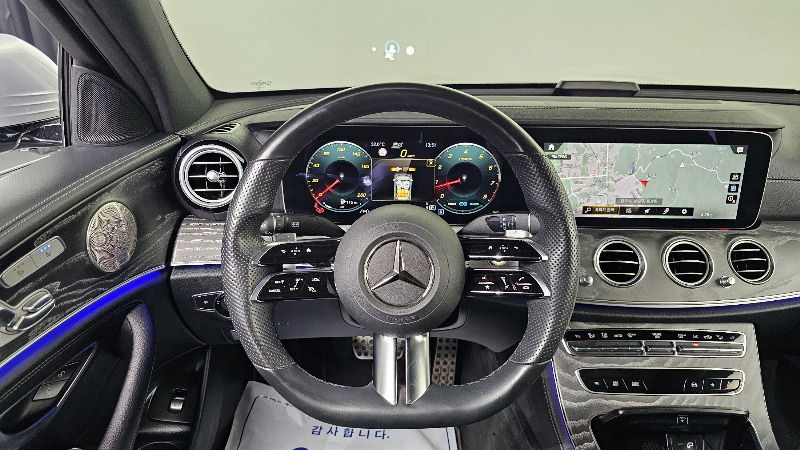 car Mercedes Benz E Class id67285 photo #17