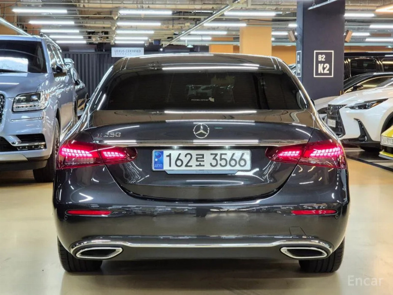 car Mercedes Benz E Class id67322 photo #4