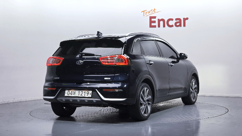 car KIA Niro id67361 photo #2