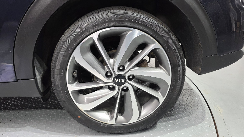 car KIA Niro id67361 photo #21