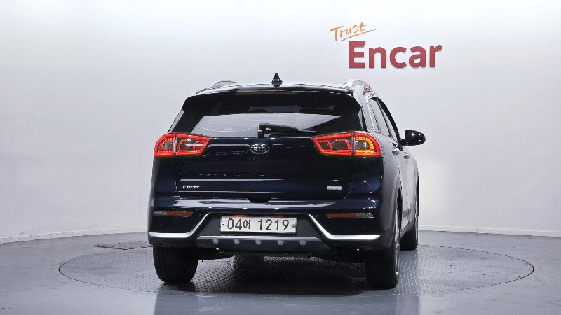 car KIA Niro id67361 photo #4