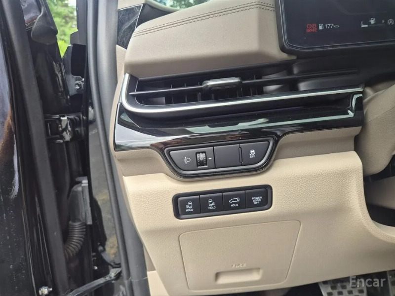 car KIA Carnival id67372 photo #11