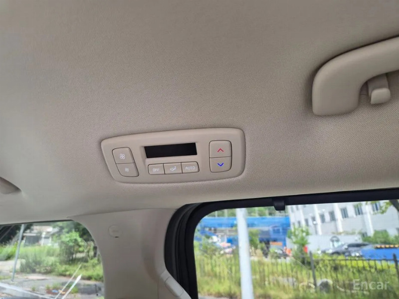 car KIA Carnival id67372 photo #18