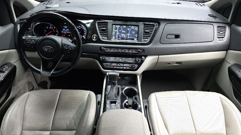 car KIA Carnival id67387 photo #7