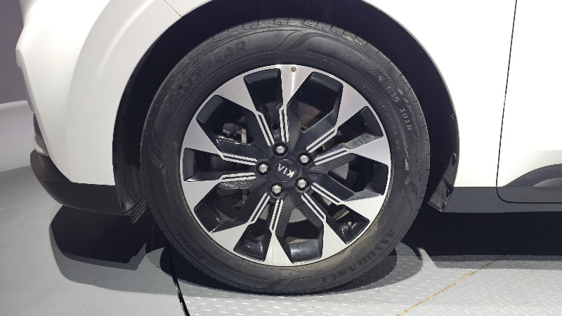 car KIA Carnival id67414 photo #5