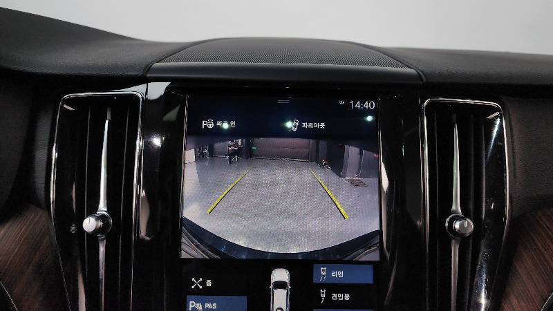 car Volvo XC60 id67416 photo #14
