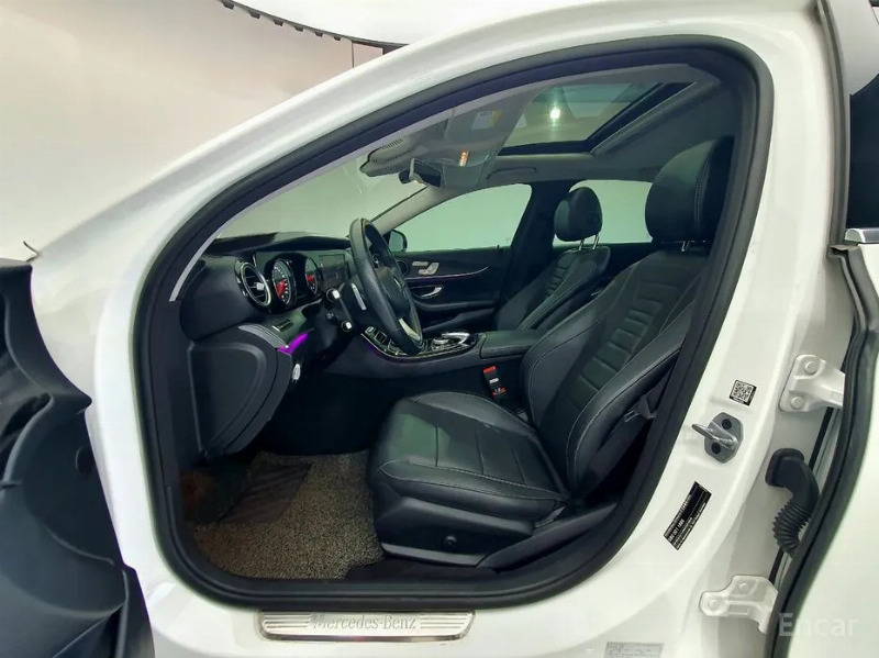 car Mercedes Benz E Class id67433 photo #10