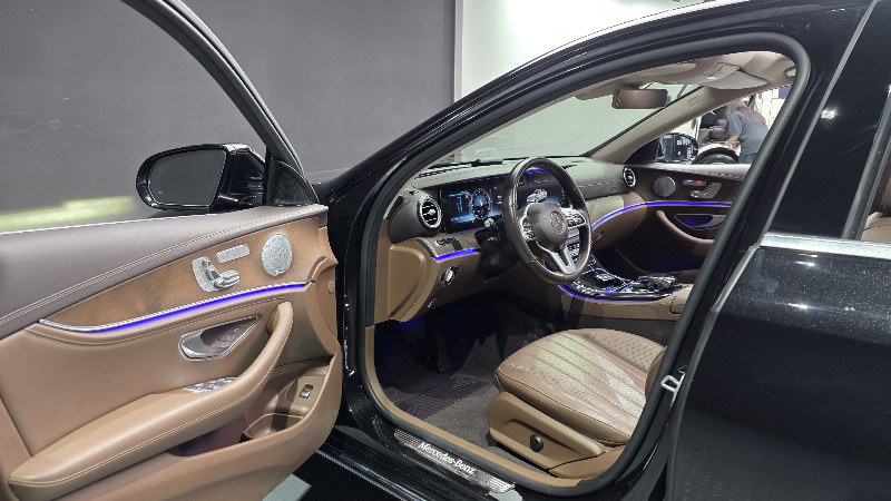 car Mercedes Benz E Class id67455 photo #10