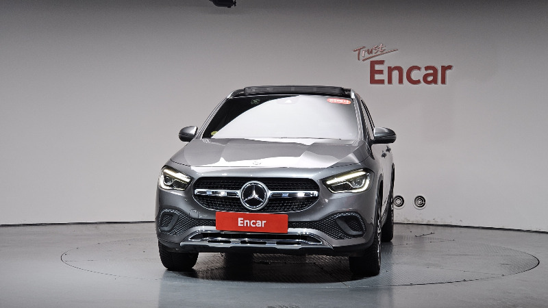 car Mercedes Benz GLA id67487 photo #3