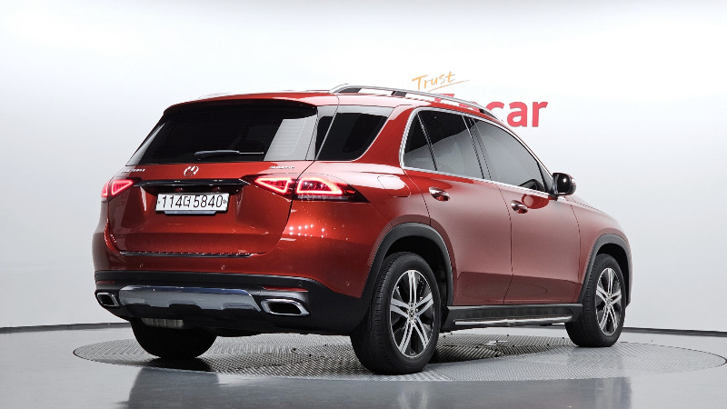 car Mercedes Benz GLE id67493 photo #2