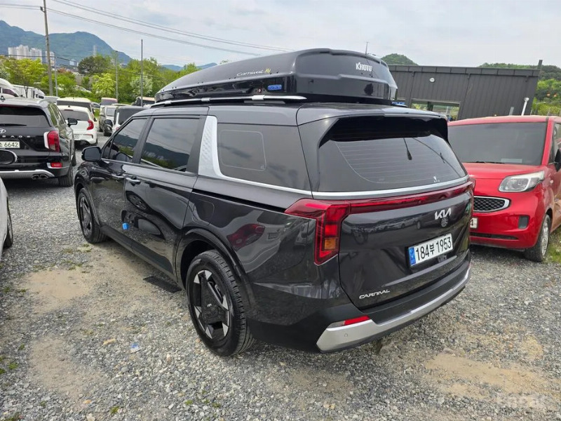 car KIA Carnival id67606 photo #4