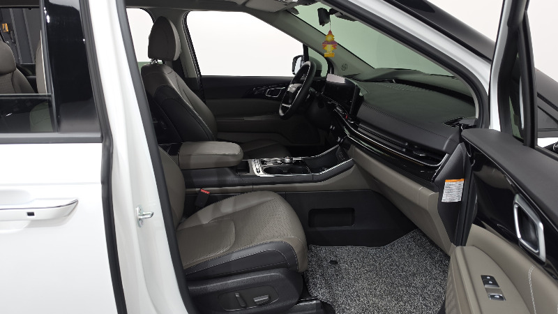 car KIA Carnival id67614 photo #26