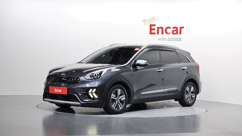 car KIA Niro id67616 main photo
