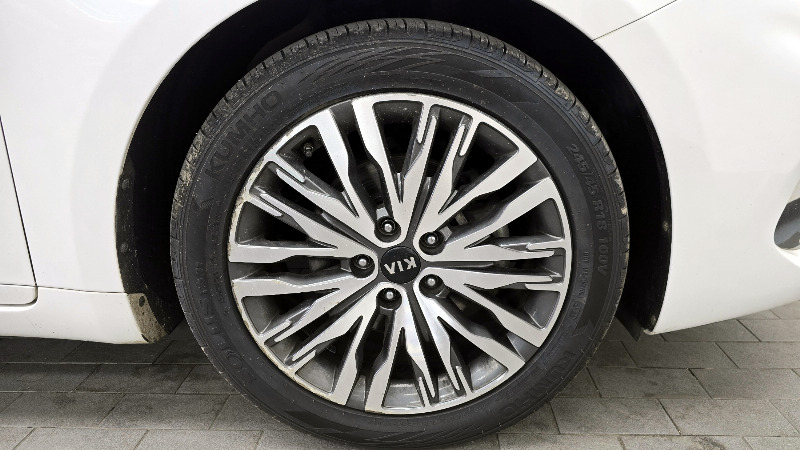 car KIA K7 id67617 photo #5
