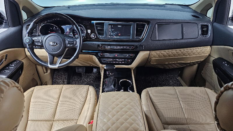 car KIA Carnival id67645 photo #7