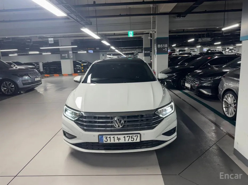 car Volkswagen Jetta id67663 main photo