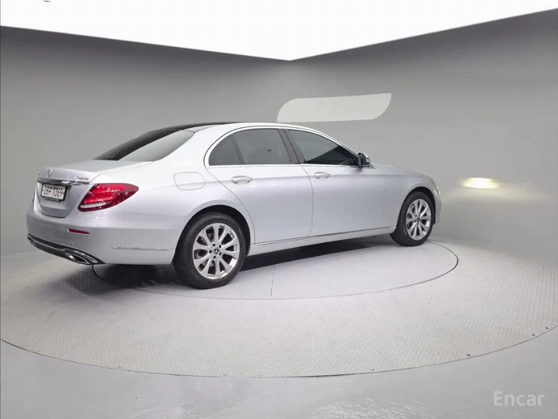 car Mercedes Benz E Class id67677 photo #4