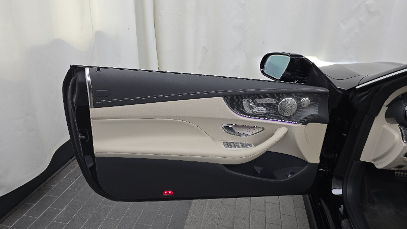 car Mercedes Benz E Class id67680 photo #24