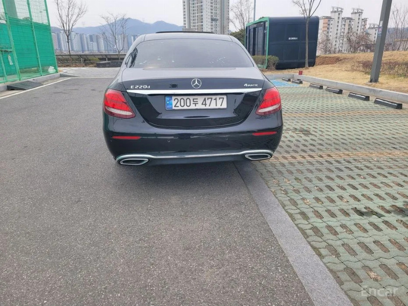 car Mercedes Benz E Class id67686 photo #4