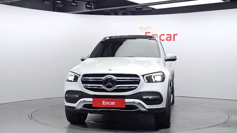 car Mercedes Benz GLE id67687 main photo