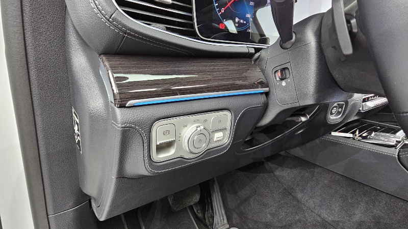 car Mercedes Benz GLE id67687 photo #14