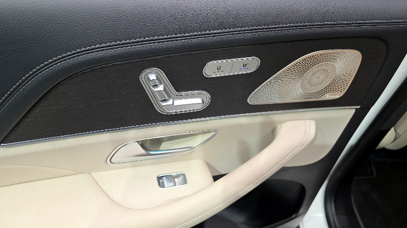 car Mercedes Benz GLS Class id67694 photo #19