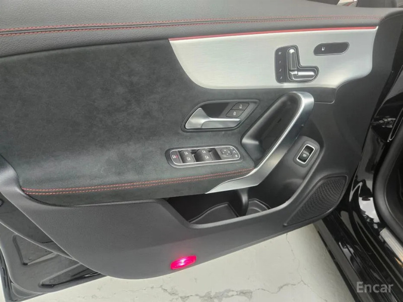 car Mercedes Benz CLA id67698 photo #18