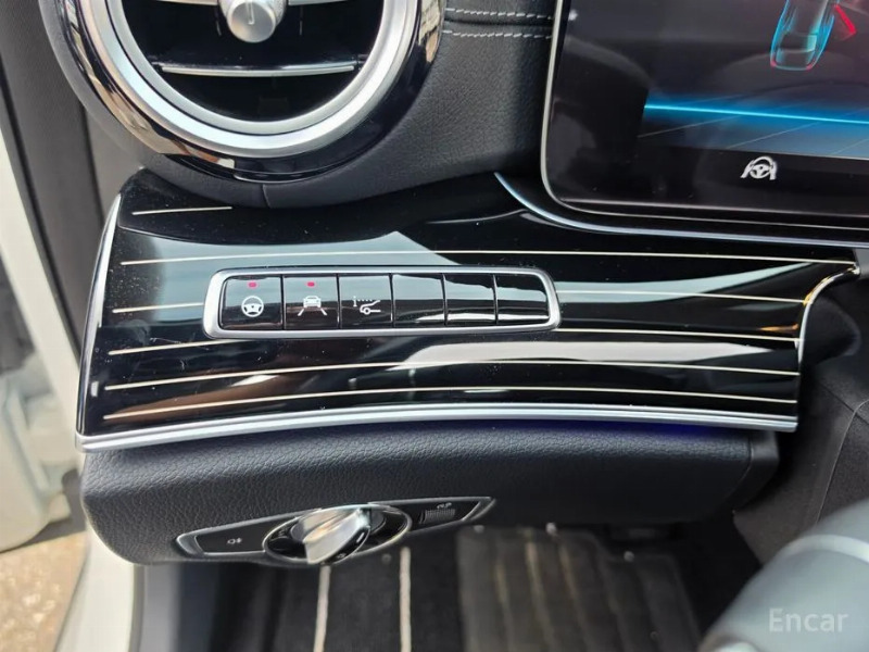 car Mercedes Benz E Class id67704 photo #14