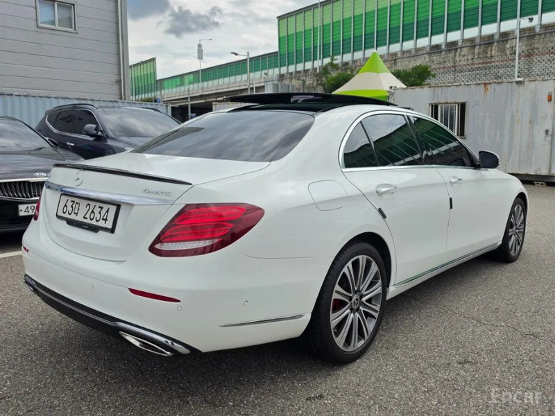car Mercedes Benz E Class id67704 photo #4