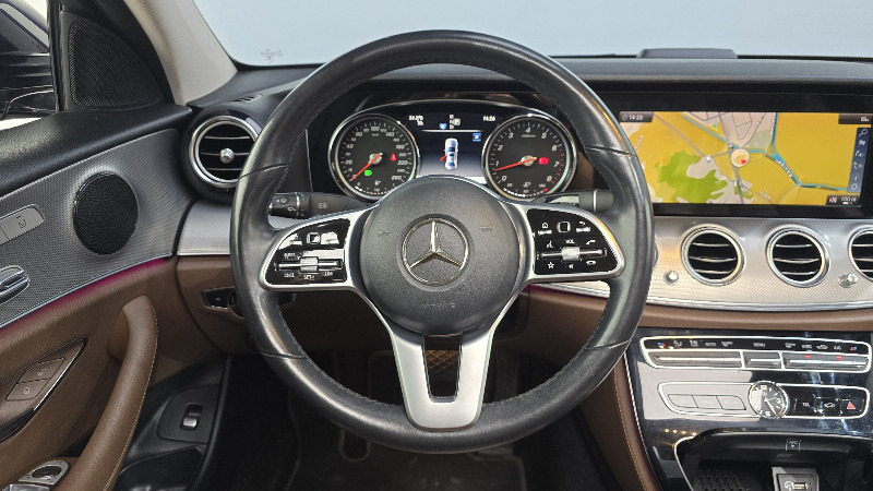 car Mercedes Benz E Class id67716 photo #14