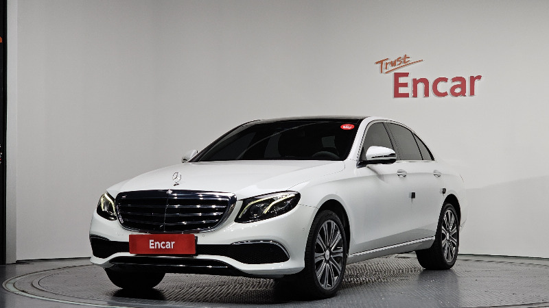 car Mercedes Benz E Class id67721 main photo