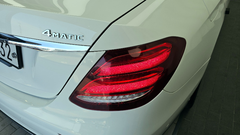 car Mercedes Benz E Class id67721 photo #23