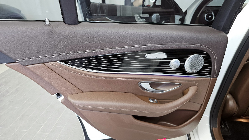 car Mercedes Benz E Class id67721 photo #25