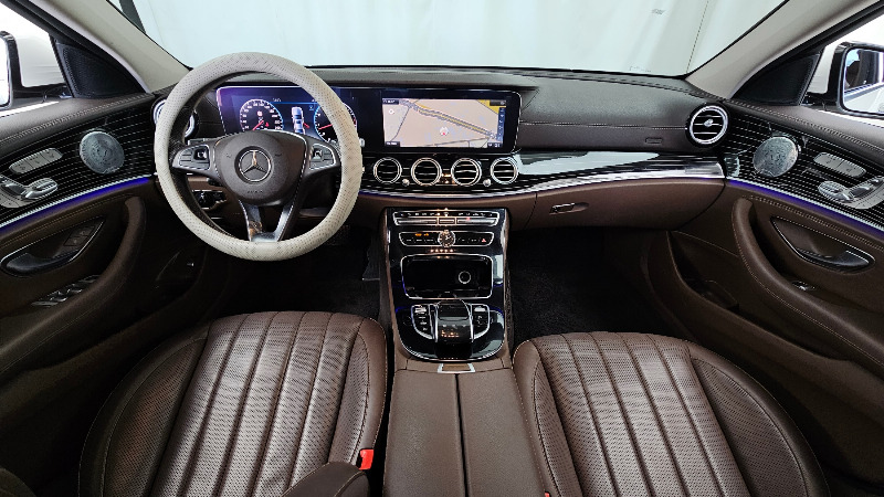 car Mercedes Benz E Class id67721 photo #7