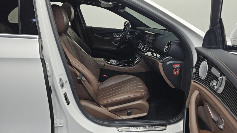 car Mercedes Benz E Class id67743 photo #11