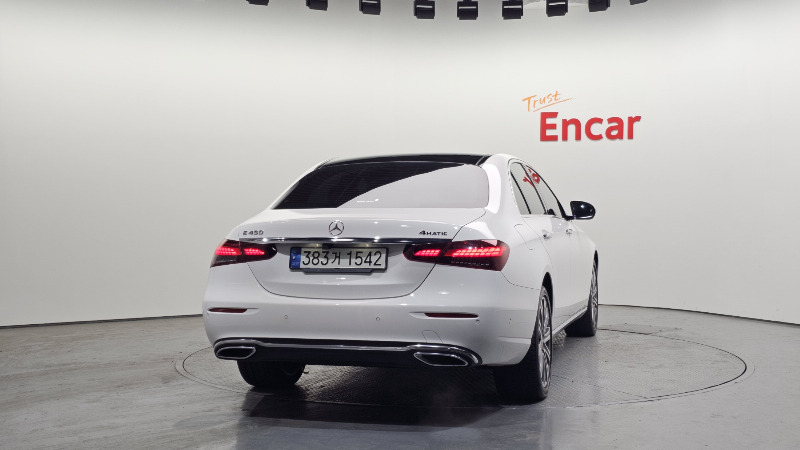 car Mercedes Benz E Class id67743 photo #4