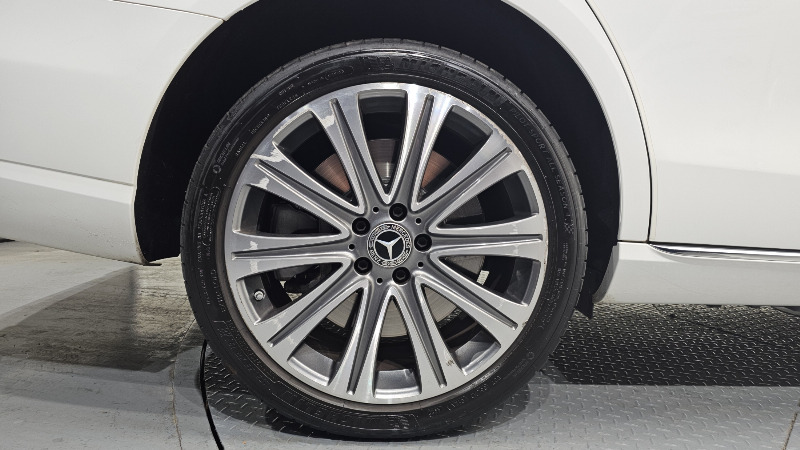 car Mercedes Benz E Class id67743 photo #5