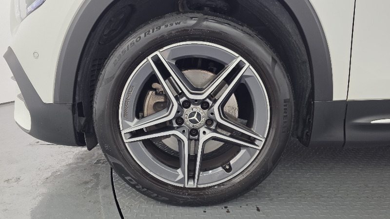 car Mercedes Benz GLB id67747 photo #5