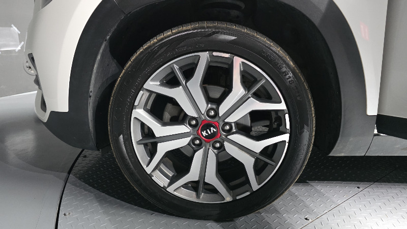 car KIA Seltos id67791 photo #5