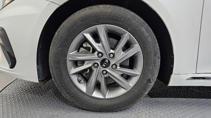 car KIA K5 id67799 photo #5