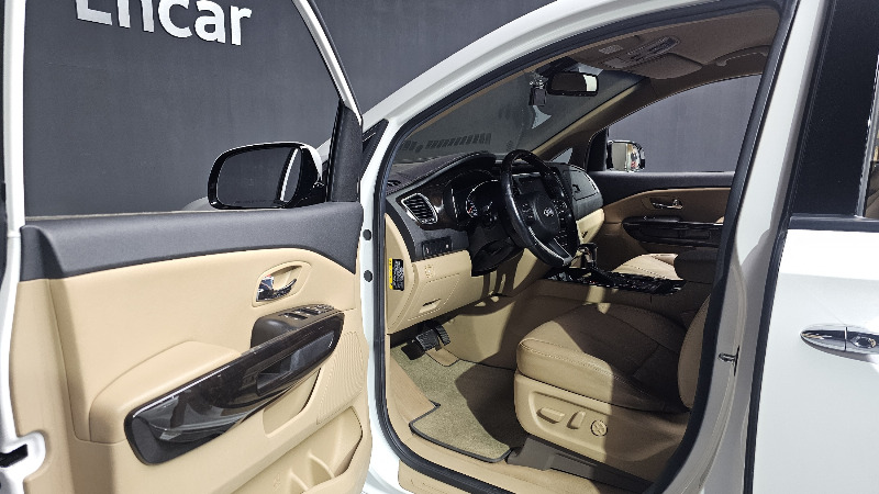 car KIA Carnival id67809 photo #10