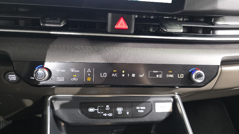 car KIA Carnival id67853 photo #13