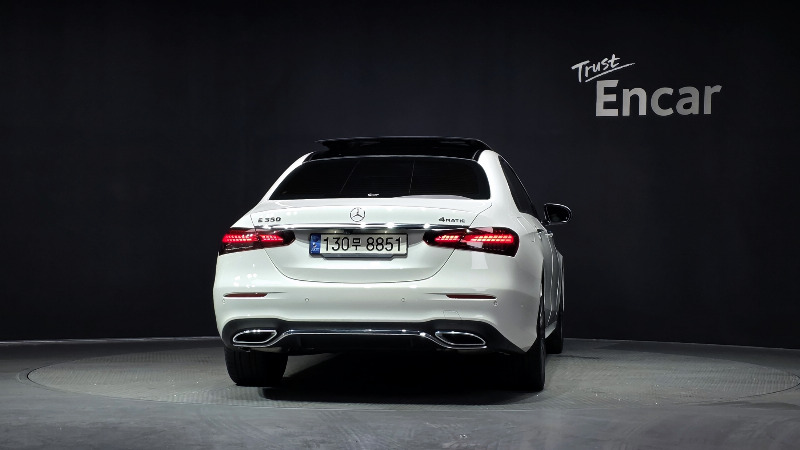 car Mercedes Benz E Class id67873 photo #4