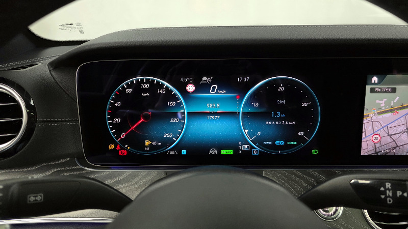 car Mercedes Benz E Class id67873 photo #8