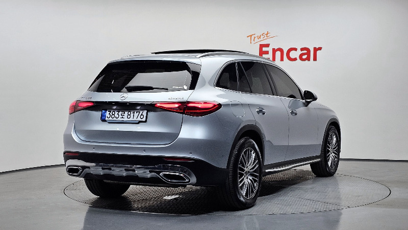 car Mercedes Benz GLC id67875 photo #2