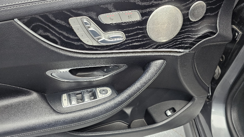 car Mercedes Benz E Class id67876 photo #27
